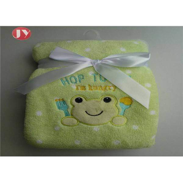 BSCI Audit -Plain Cute Baby Flannel Fleece Blanket with Patch and Embroidery