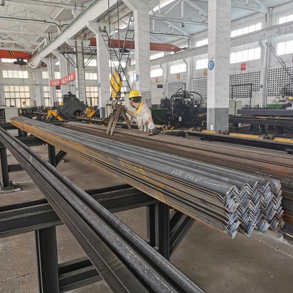 10-100m Tubular Steel Tower Triangular Self Supporting Mast