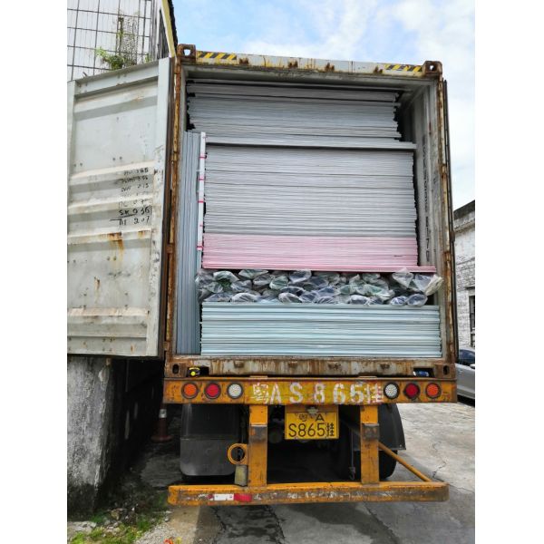 Bronze PC Hollow Sheet Fire Rating B1 Polycarbonate Panel Ideal for Construction Roofing and Cladding Solutions