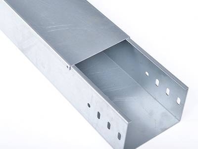 700mm Aluminum Basket Tray / Perforated Cable Tray And Cable Ladder