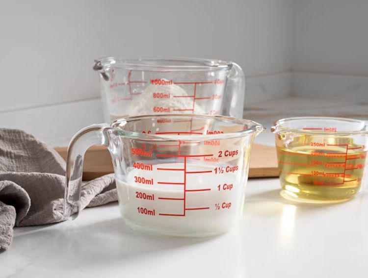 IKOO High Borosilicate Glass Measuring Cup Set with 250ml, 500ml, 1000ml Capacity and Heat Resistant for Baking and Cooking