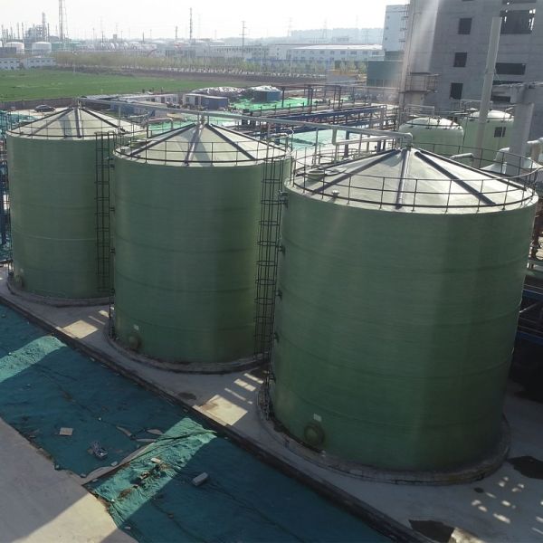 Multi Layer Stacking Horizontal FRP Storage Tank with Temperature Resistance Up to 120°F and Capacity 500-50,000 Gallons