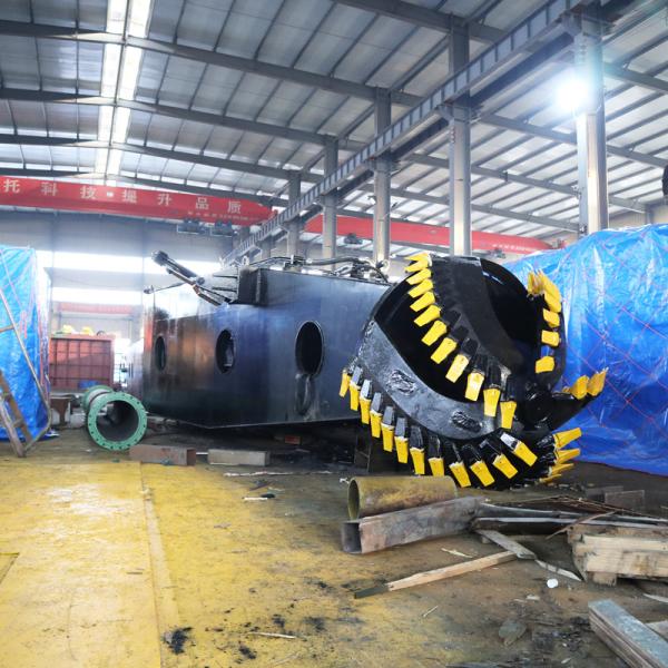 Underwater Pump 24inch Cutter Suction Sand Dredger with 500mm Discharge Pipe Diameter