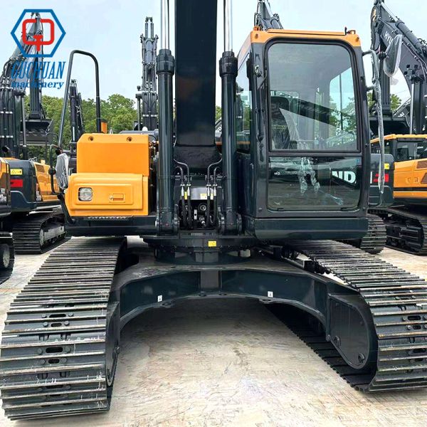 HX220HD Fuel Efficient Crawler Excavator With Advanced Hydraulic System For Earthmoving Mining