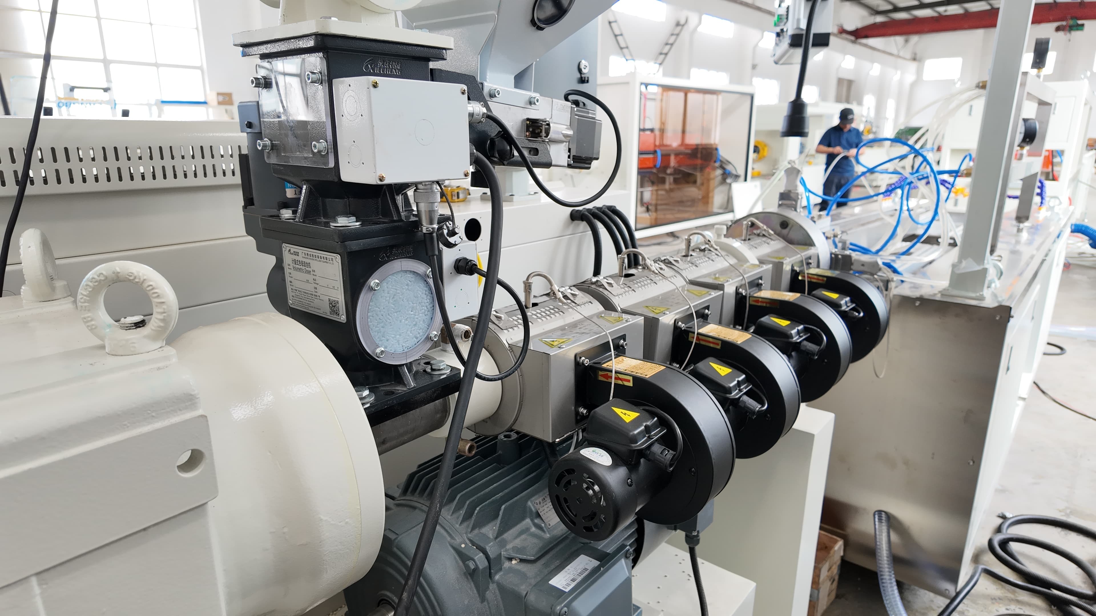 PC LED Light Cover Extrusion Line Polycarbonate Processing LED Diffuser Production