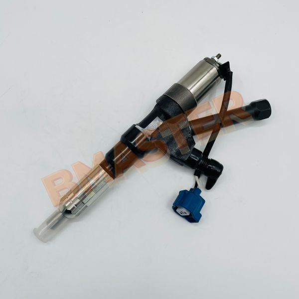 095000-0400 Model Densoo Injector Fuel Injector Compatible With P11C Engine And 6 Months Warranty