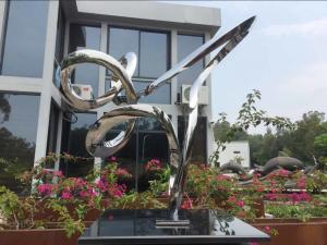 China Outdoor Abstract Small Garden Sculptures , Modern Stainless Steel Sculpture on sale