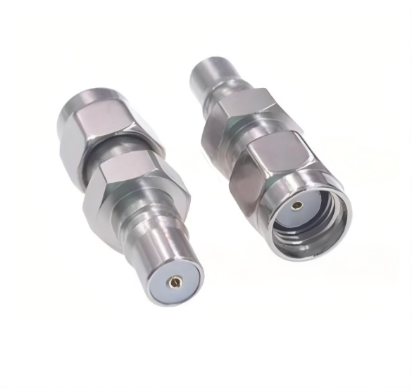 Gold Plated Brass SMA to SMB RF Adapter with DC-6GHz Frequency Range and Low VSWR ≤1.3 for WiFi GPS Test Equipment