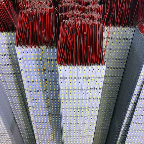 Automatic High Speed Precision 8/10/12 Head SMT Pick and Place Machine for Linear LED Light