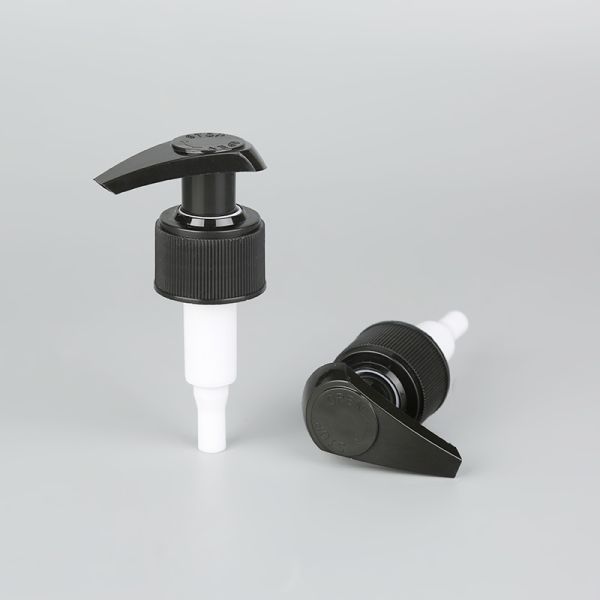 28/410 Left Right Locked Plastic Lotion Pump in Black for Professional Applications
