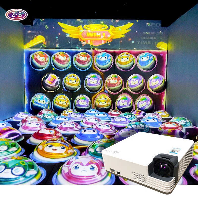 Interactive Motion Projection Solution Immersive Bouncing Sphere for Display