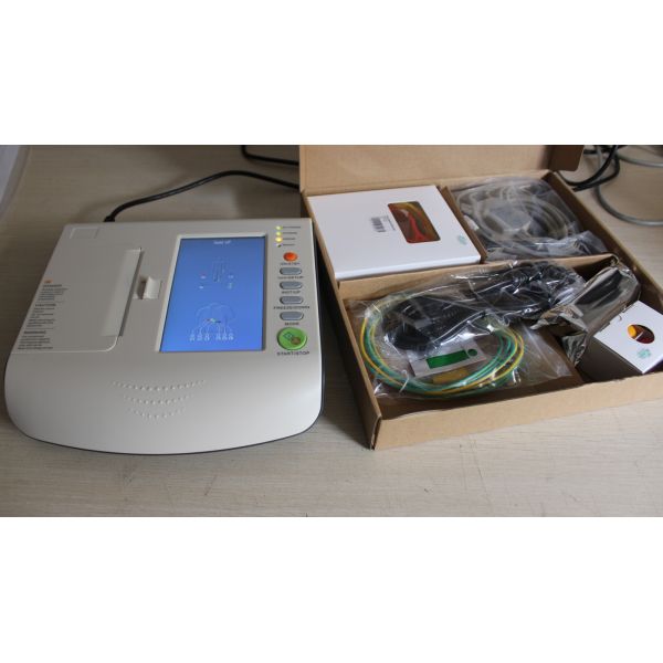 Digital Physical Examination Instruments Twelve Channels ECG Electrocardiogram Machine