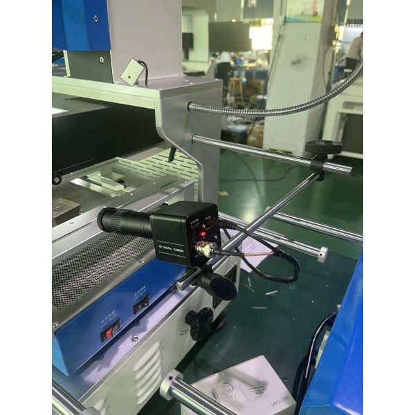 High-definition External Camera BGA Rework Station with Precise Chip Positioning and Independent Three-Zone Temperature Control for Efficient Repair