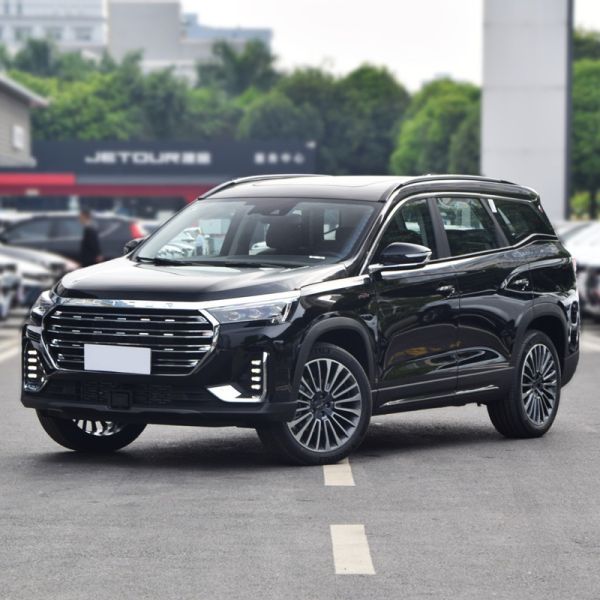 Jetour X90 Plus 1.6T Multi-function SUV Petrol Car in 2023 2024 with 5 Seats and Multi-function Steering Wheel