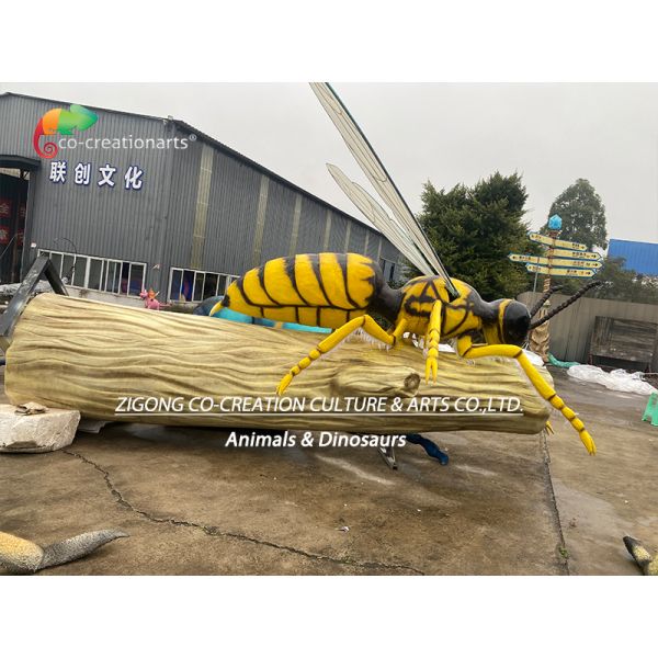 Animatronic Insects Giant Animatronic Bee For Theme Park Decoration