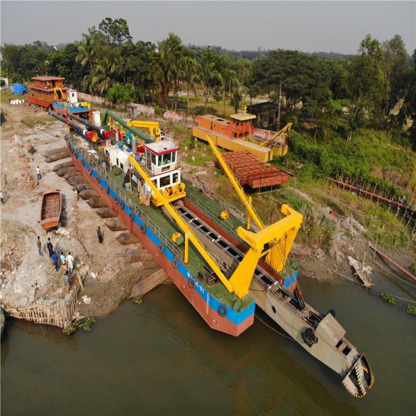 River Sand Mud Cutter Suction Dredge Ship for River Sand Dredger