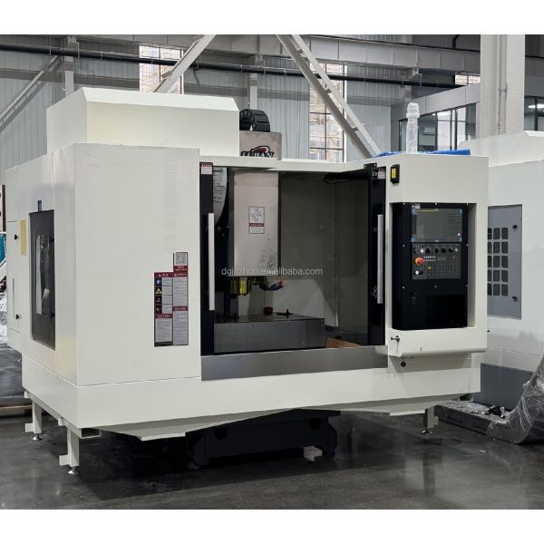 Compact 3 Axis VMC855 CNC Vertical Machining Center Roller Guide Box Type Head 24 Tool Milling System