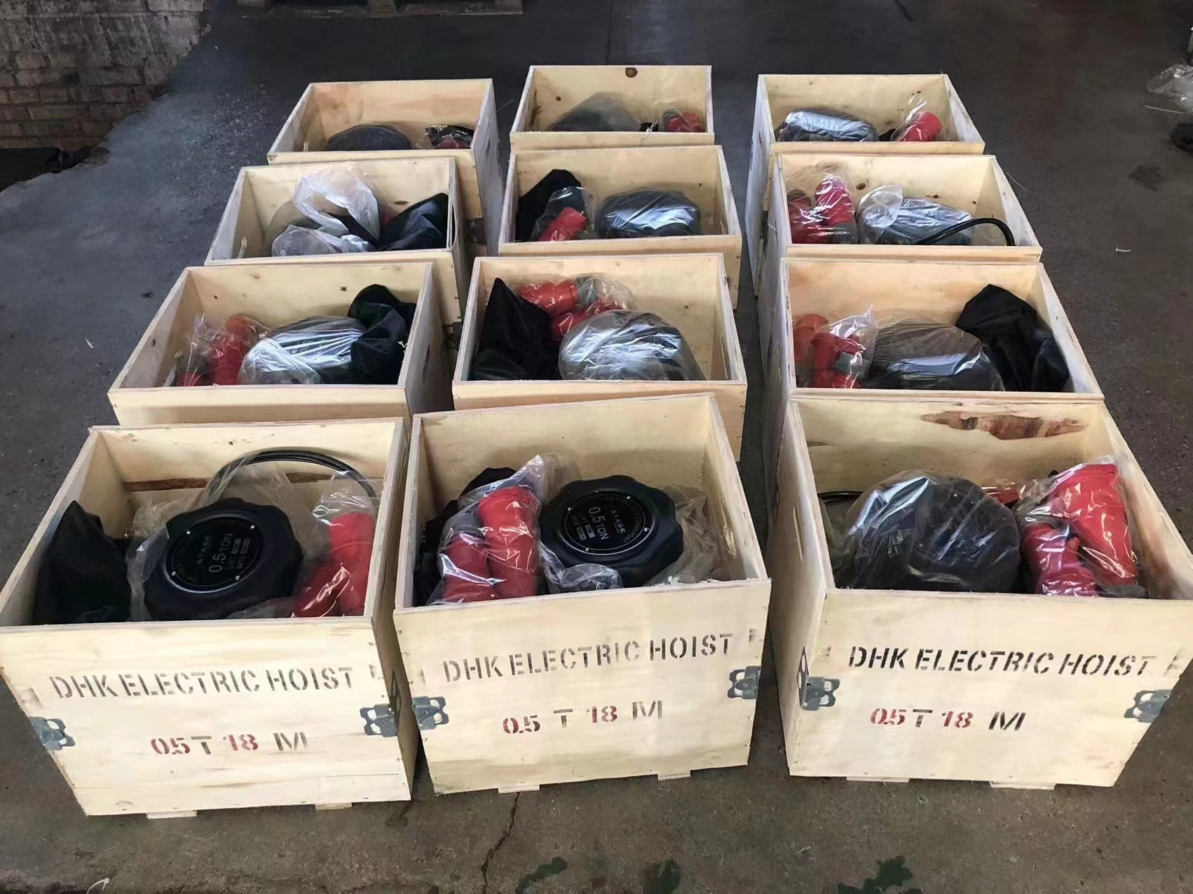1000kg Stage Chain Hoist Flight Case Package With 4-channel Control Box