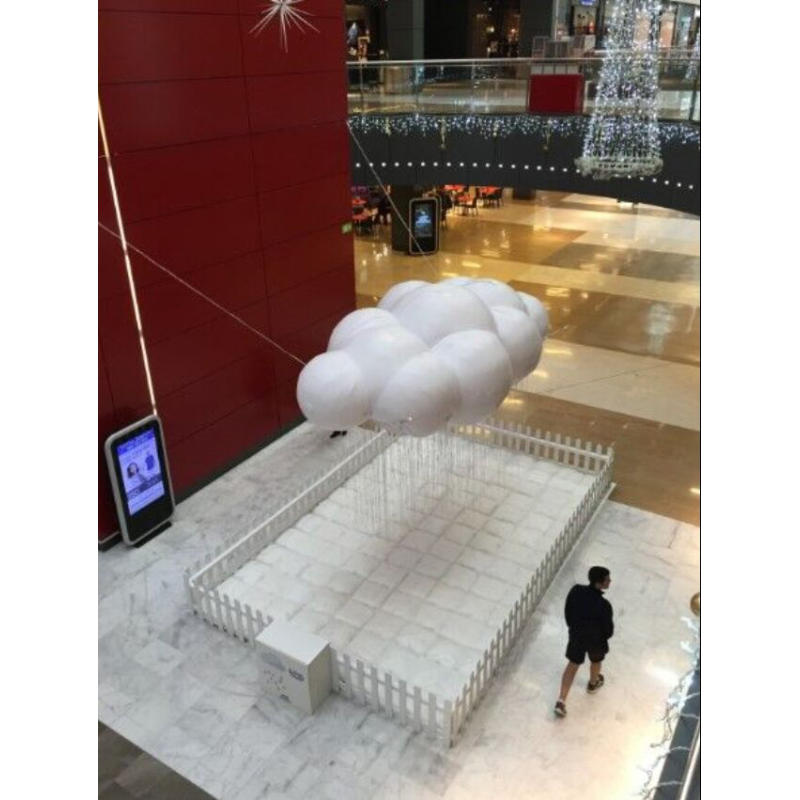0.18mm PVC Inflatable Helium Cloud Balloon Float In the Air With LED Light