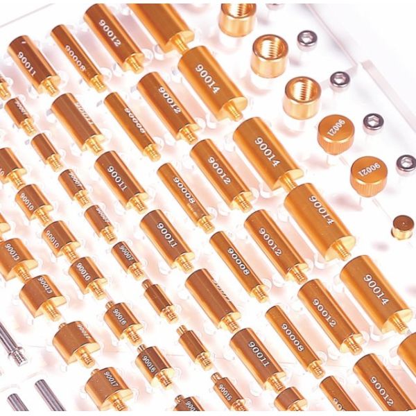 Multi-Directional Adaptors & Ball-Type Standoffs – Flexible Positioning for VMM Inspection