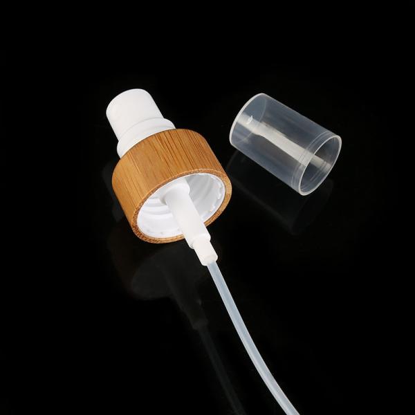 White Plastic Spray Pump With Clear Lid