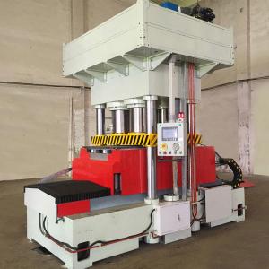 China Double Moulds Wood Chips Hot Press Wood Pallet Machine in India on sale