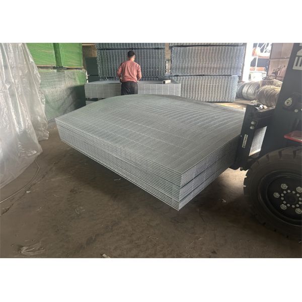 Galvanized Small Hole Anti Cut 358 Security Fence For Safety 2*2.5m