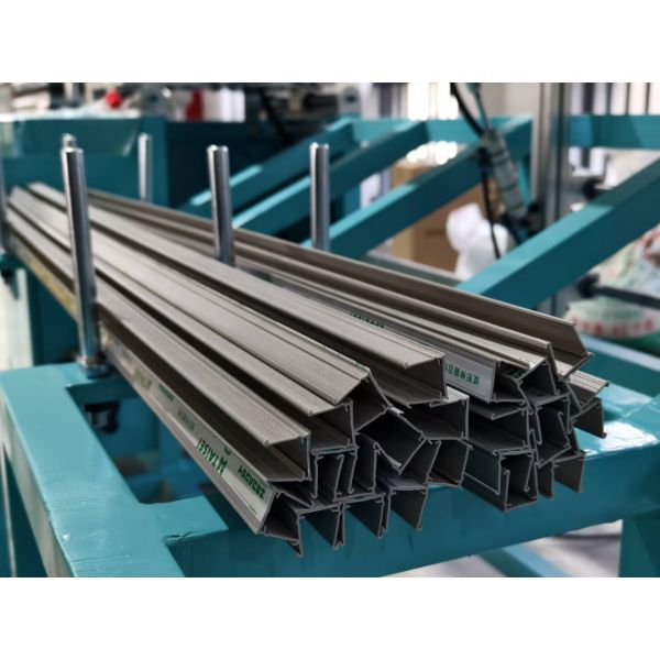 Interior Fitting Curtain Rail Manufacturing Machine,Window Decoration Plastic Profile Extruder