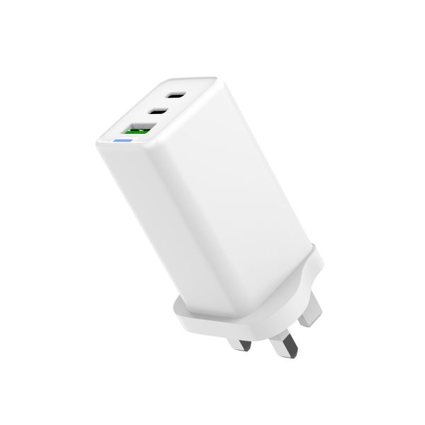 Universal UK Power Adapter Stay Connected Across the Pond with 5V Output Voltage and 65W Max Output Power