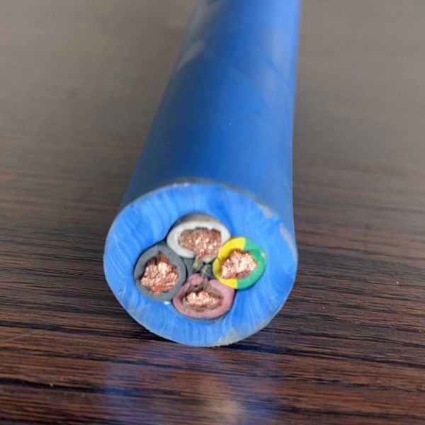 Waterproof Flat Submersible Pump Cable with EPR Insulation Flexible Copper Conductor and Wide Temperature Range