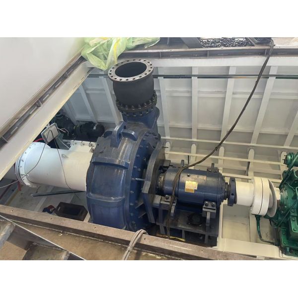 High Efficiency 450m³/h Diesel Engine Cutter Suction Dredger with Robust Design for River and Lake Dredging