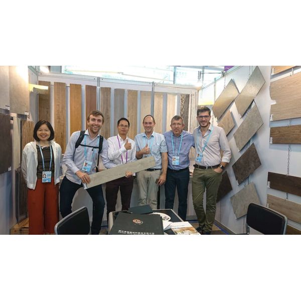 Eco-friendly Waterproof SPC Flooring and Wall Panel With Click Lock for Modern Homes