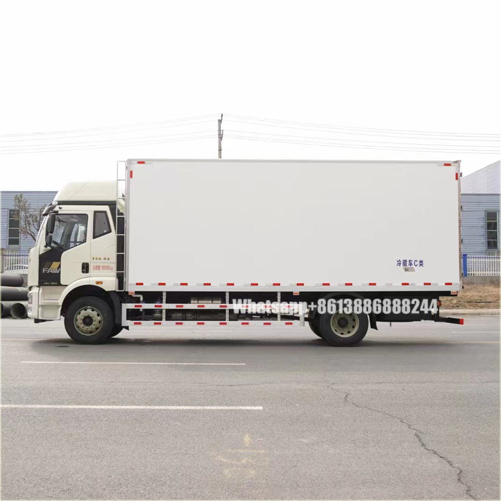 FAW Wing-opening Vander Truck Station Transport Wagon Motor Van