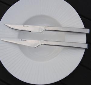 Wholesale Hot sale 18/10 stainless steel table knife/dinner knife/steak knife from china suppliers