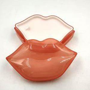 China Organic Konjac Lip Plumping Patches Whitening Firming Lip Sleeping Mask on sale