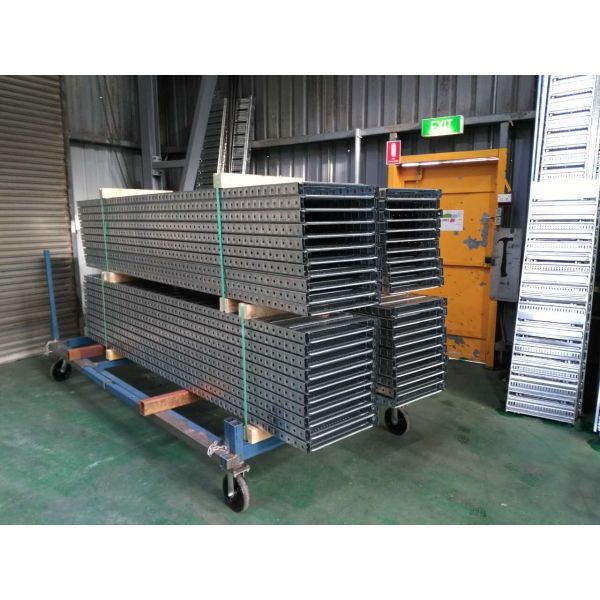 Ladder Cable Tray Roll Forming Machine Roller Material Gcr15 Rolling Form Machine