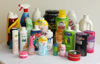 Automatic Sleever for Light-Weight Plastic Bottle Labeling