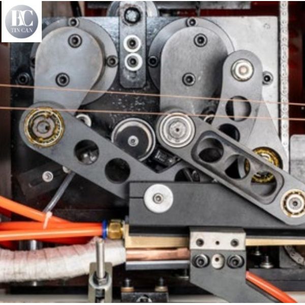 Automatic Chemical Can Sealing Machine 20-80cpm Speed Tinplate 0.18-0.43mm Thickness