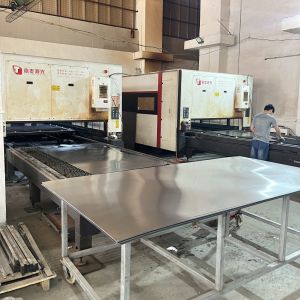 Zhongshan Rong Fei Lighting Co., Ltd.