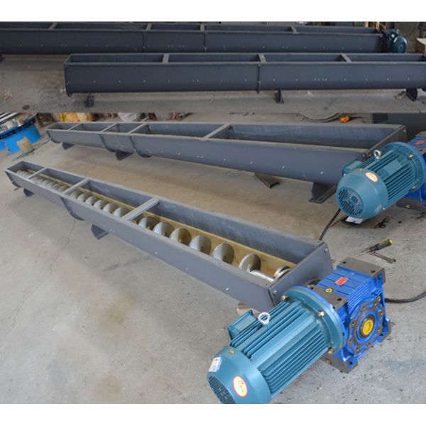 Customized Standard/ Vertical / Inclined / leveling screw conveyors For Conveying Contaminated Soil