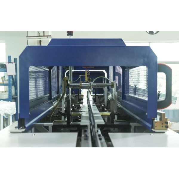 HX2000 Automatic Notebook Ribbon Inserting Machine High Speed 50 Pcs/Min