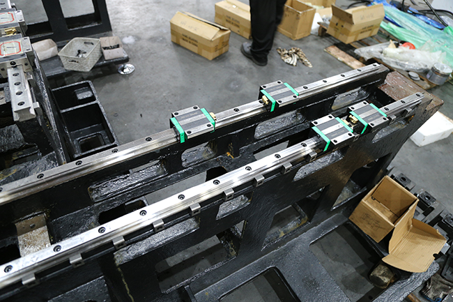 Automated Multifunction Circular Saw 22KW High Speed Horizontal Push