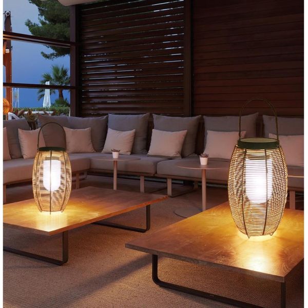 IP65 Rattan Woven Solar Lights , 3500K Rattan Solar Powered Garden Lantern