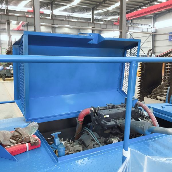 Stainless Steel Aquatic Weed Harvester with Automatic Operation and Compact Structure for Efficient Water Weed Control