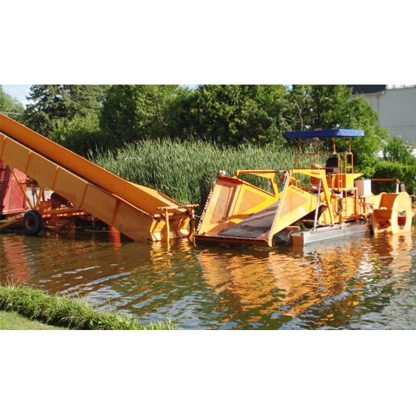 3000m2/h Garbage Loading Aquatic Weed Harvester with 50 - 80 HP Tractor Power and 12t Load Capacity River Grass Conveyor Barge